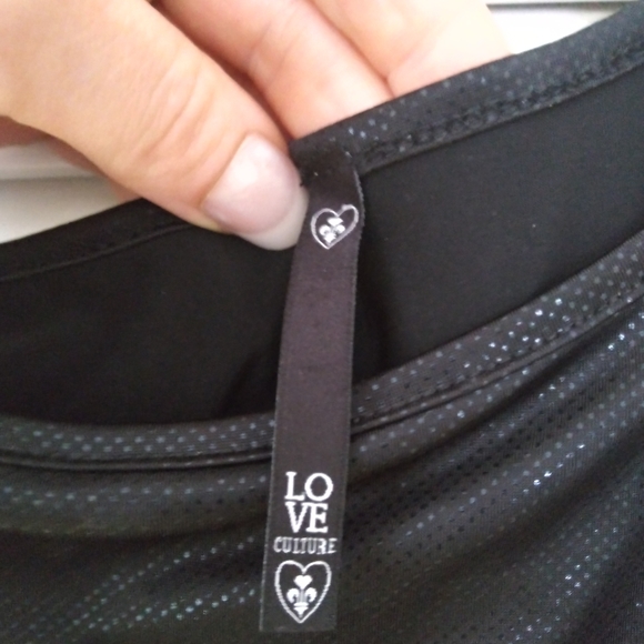 Very Cute Black Party Dress! - Picture 3 of 4